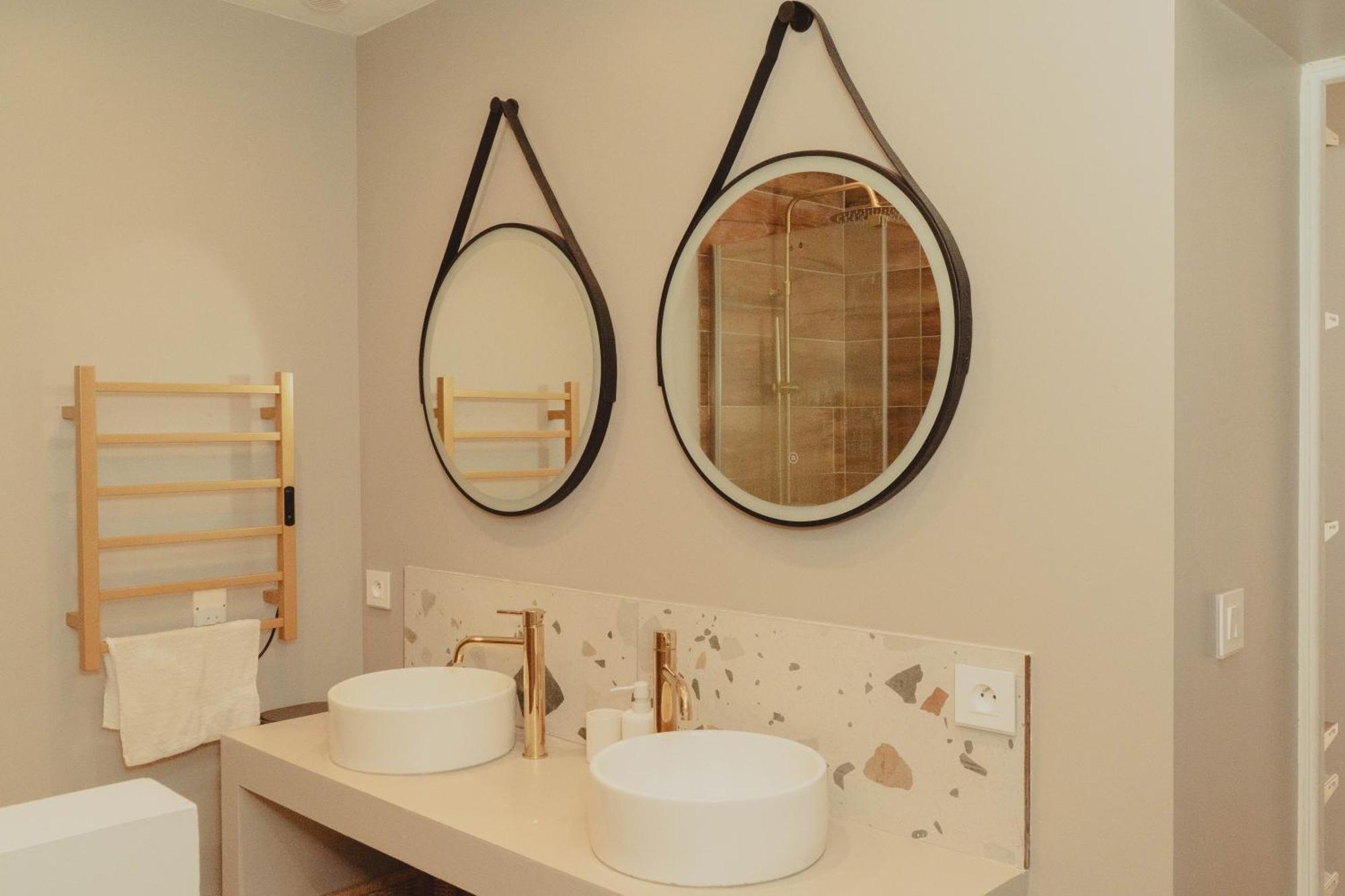 Au Coeur De Hyeres, Ideal Pour Les Couples ! Exteriör bild